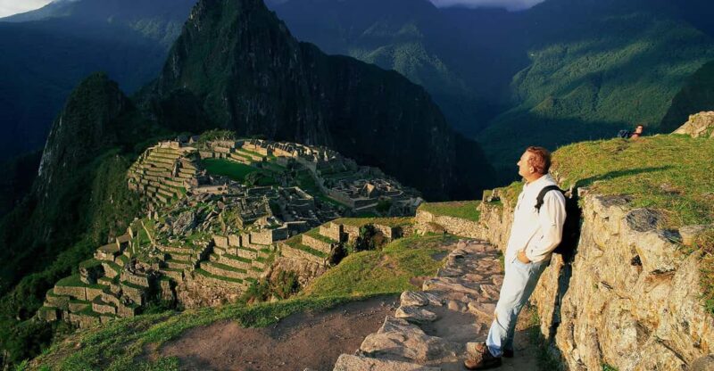 HUAYNA PICCHU MOUNTAIN AND MACHUPICCHU BY TRAIN, TOUR 2 DAYS - Day 1: Cusco to Aguas Calientes