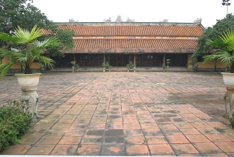 Hue 1 Day Group Tour - Key Points