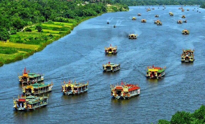 Hue Boat Tour On Perfume River - Key Points
