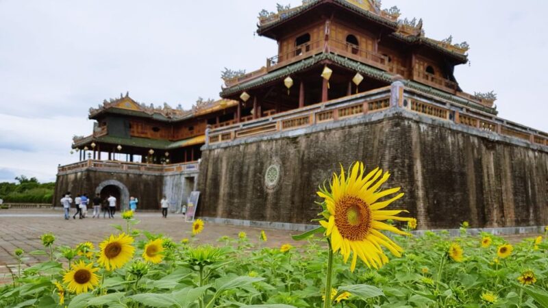 Hue Citadel Exploring With Royal Lunch Private Tour - Photo Stop at Lang Co Beach