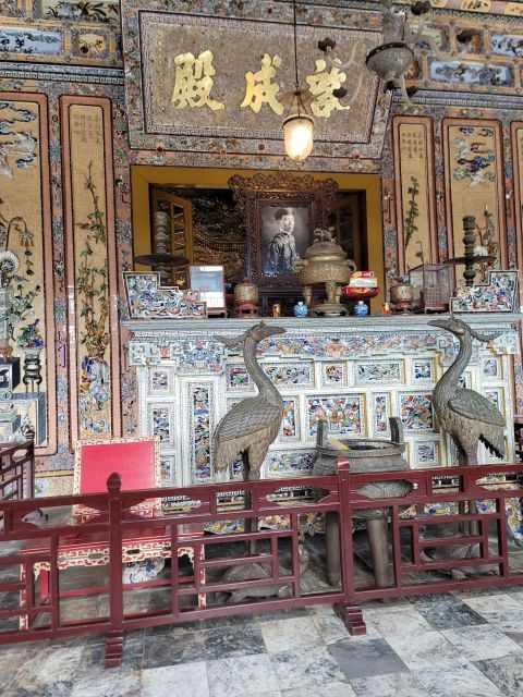 Hue Citadel Exploring With Royal Lunch Private Tour - Exploration of Hue Citadel and Forbidden City