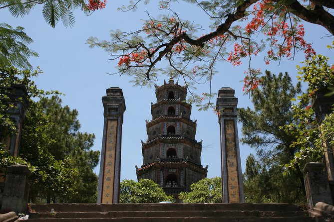 Hue City and The Citadel via Hai Van Pass Daily Small Group Tour - Pickup and Drop-off Locations