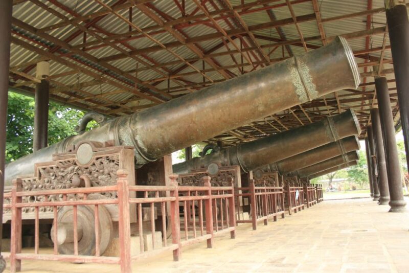 Hue City by Cycle Rickshaw: Half-Day Private Tour - Key Points