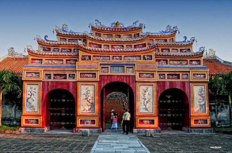 Hue City Day Tour From Da Nang & Hoi an by Car & Dragon Boat - Exploring the Imperial City and Forbidden Purple City