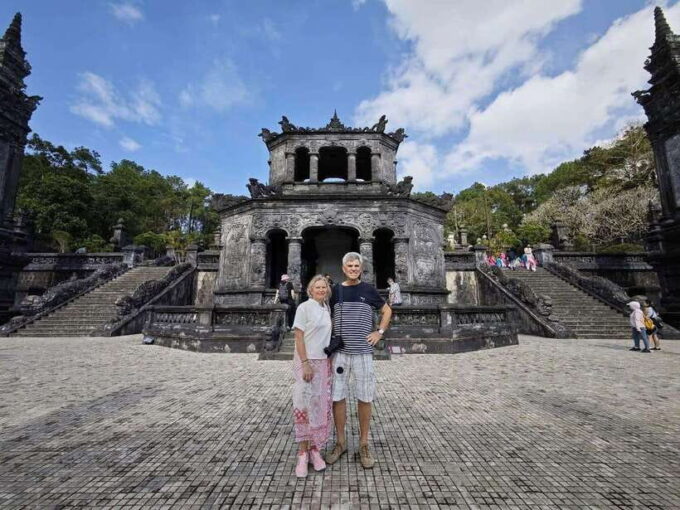Hue: City Day-Trip by Private Car & English-Speaking Driver - Experience the Thien Mu Pagoda