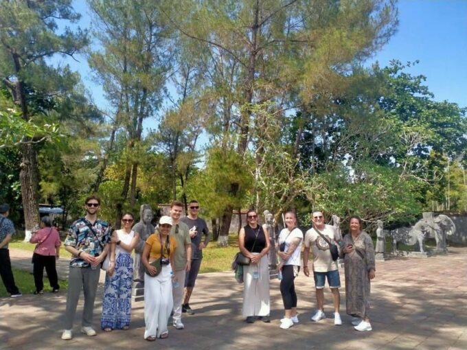 Hue City Group Tour: Thien Mu Pagoda - Citadel - Royal Tomb - Dragon Boat Ride