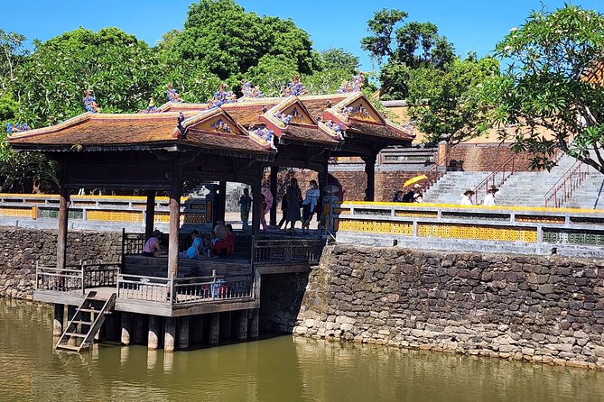 Hue City Guided Tour Full-Day - Thien Mu Pagoda