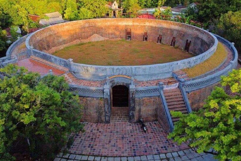 Hue City Motorbike Tour to Countryside, Pagoda & Royal Tombs - Participant Experience