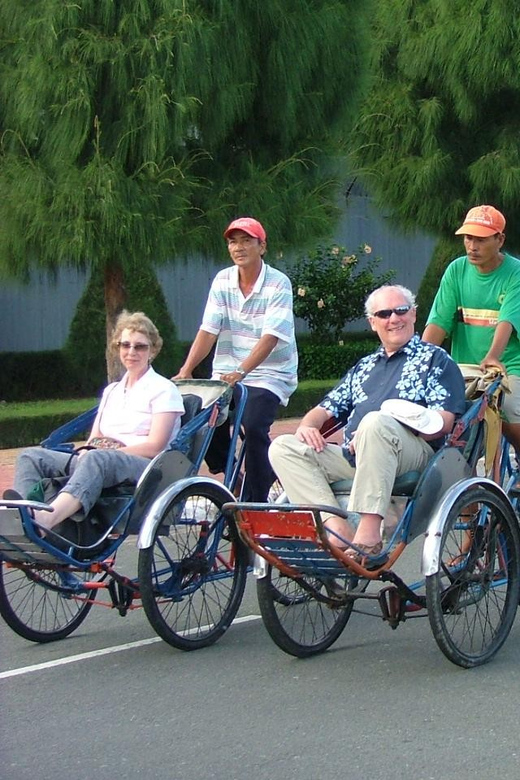 Hue City Private Cyclo Tour: Hidden Gem Exploration - Itinerary Highlights