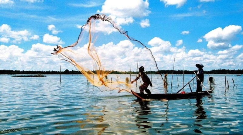 Hue City: Tam Giang Lagoon Sunset Cruise Tour With Dinner - Key Points