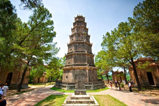 Hue City Tour : Royal Tombs , Citadel With Tour Guide - Hue Imperial City (The Citadel)