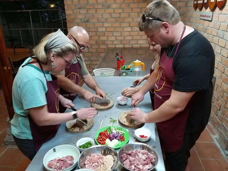 Hue Cooking Class With Local-Visit Market, Cook Local Food - Explore the Local Market
