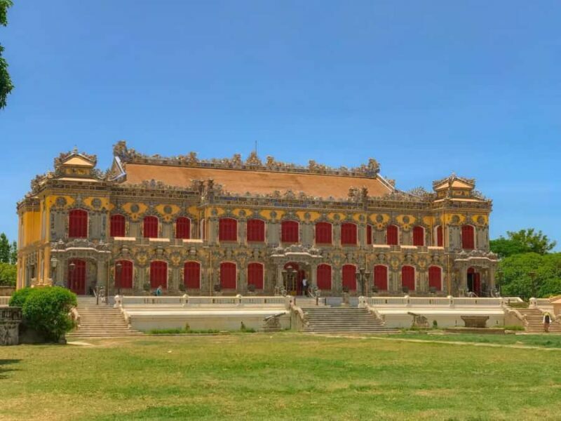 Hue: Deluxe Walking tour to Imperial City and Dong Ba Market - What Reviewers Say