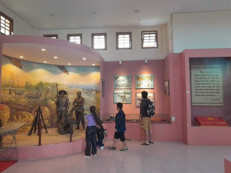 Hue: DMZ Half-Day by Private Car With Vinh Moc Tunnels - Transportation Details
