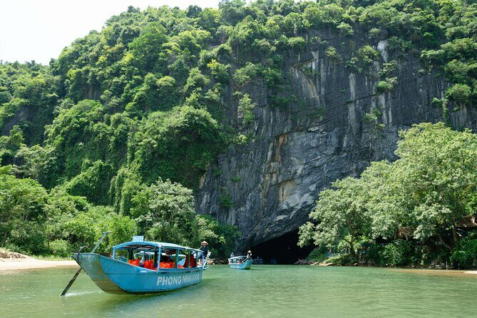 Hue DMZ Vinh Moc Tunnels Phong Nha Cave Tour - Key Points