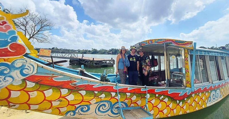Hue Dragon Boat Tour: Explore Thien Mu Pagoda & Royal Tombs - Itinerary Highlights