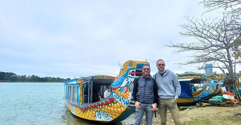 Hue Dragon Boat Tour: Royal Tombs, Thien Mu Pagoda, Market - Key Points