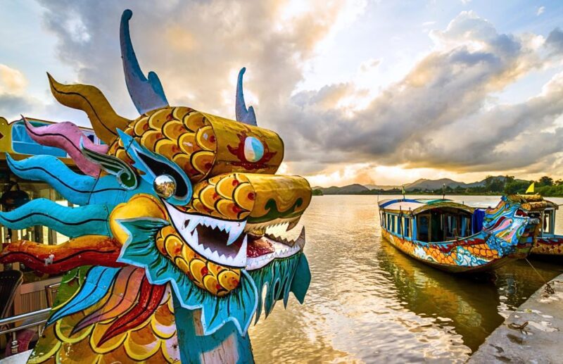 Hue Dragon Boat Tour: Royal Tombs, Thien Mu Pagoda, Market - Pickup and Dropoff
