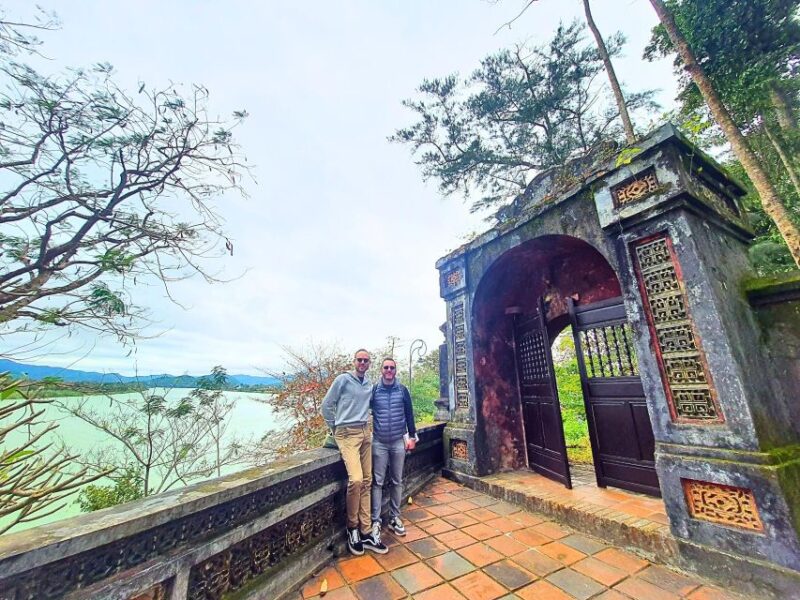 Hue Dragon Boat Tour: Royal Tombs, Thien Mu Pagoda, Market - Mausoleum of Emperor Khai Dinh