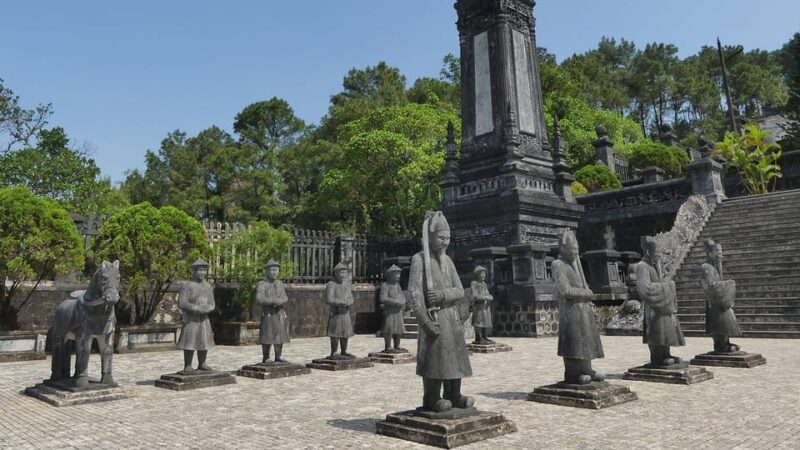 Hue: Dragon Boat Trip to Visit Thien Mu Pagoda & Royal Tombs - Important Information