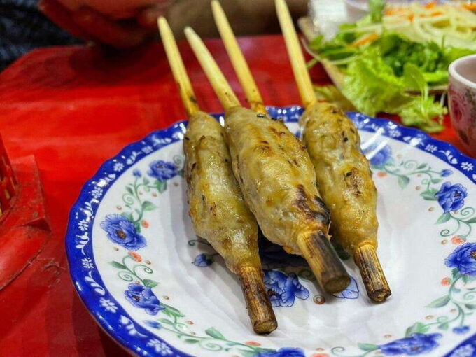 Hue Evening Foodie Cyclo Tour & Folk Music on Perfume River - Important Information