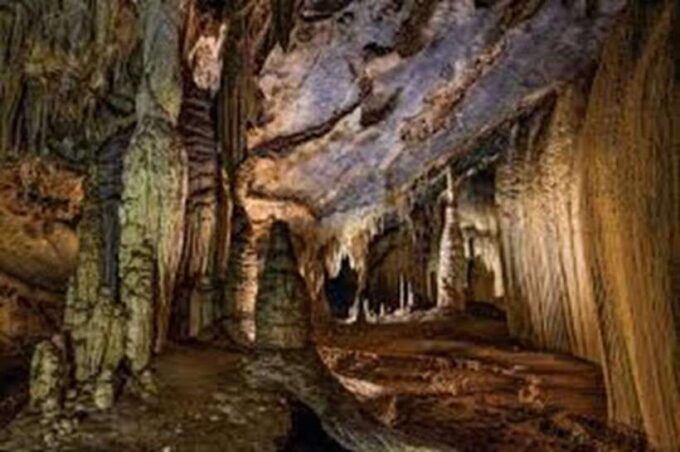 HUE: EXPLORE PARADISE CAVE - Planning Your Hue Adventure