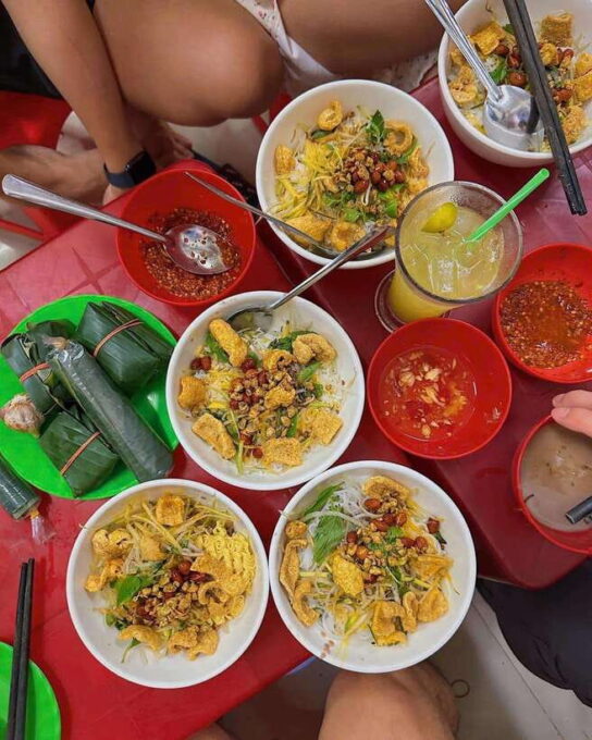 Hue: Food Walking Tour With Coffee and Market Visit - Savoring Vietnamese Coffee and Cuisine