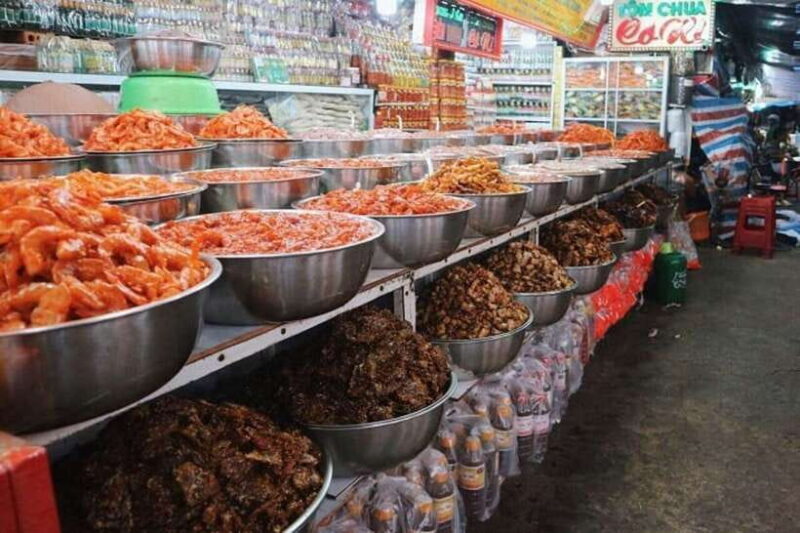 Hue: Food Walking Tour With Hotel Pickup and Local Guide - Important Information