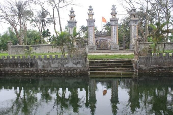 Hue : Get off the Beaten Track Private Tour - Local Exploration