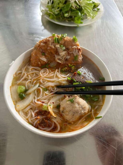 Hue: Guided Local Food Tour With Tastings - Customer Feedback and Recommendations