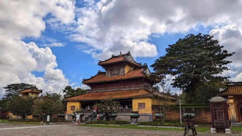 Hue: Half-Day City Tour With Dragon Boat and Car - Key Points