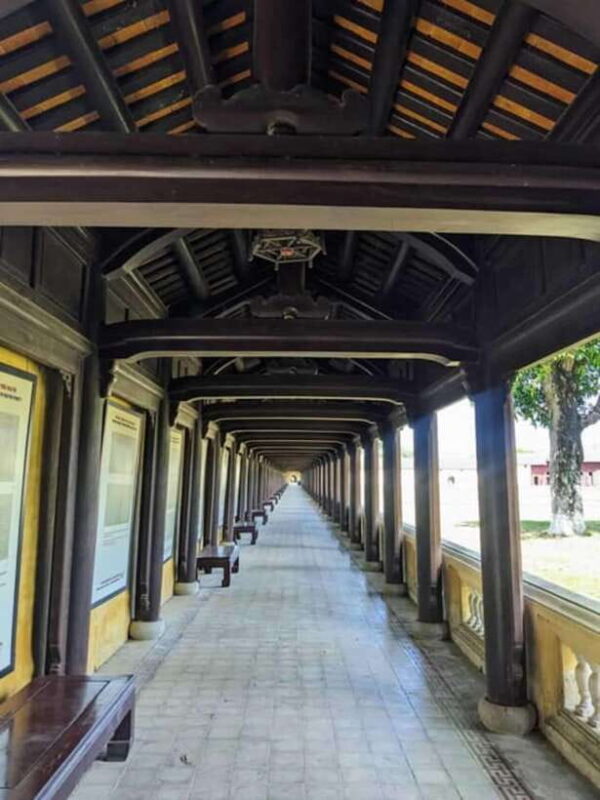 Hue: Half-Day City Tour With Dragon Boat and Car - Itinerary Highlights