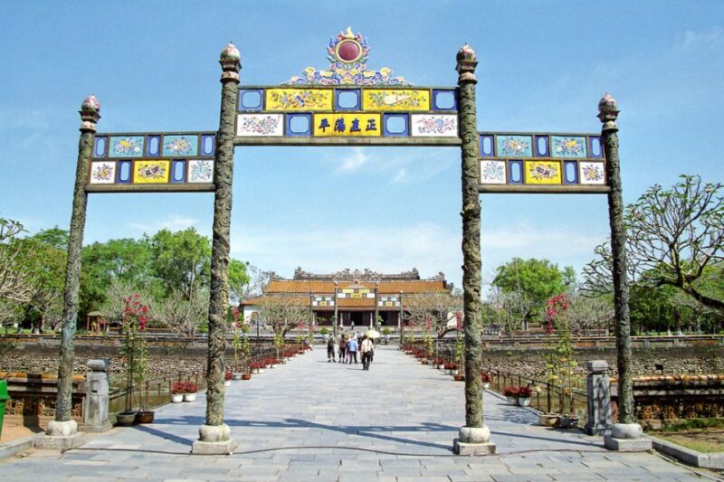 Hue Half-Day Tour With Boat Trip and Sightseeing - Dragon Boat Trip on Perfume River
