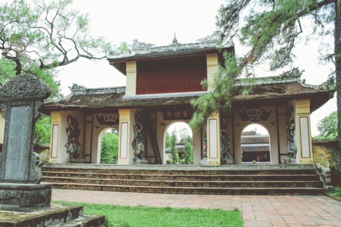 Hue Heritage Tour: Full Day From Hoi an - Imperial City