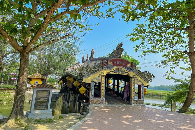 Hue Hoi An Bus Tour Sightseeing via Hai Van Pass 4 Stops - Booking and Cancellation Policy
