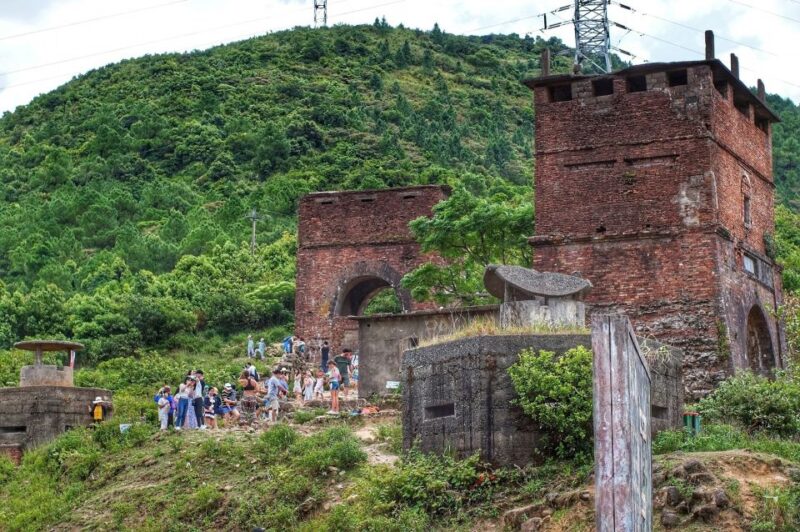 Hue & Hoi An Transfer: Private Car Sightseeing Trip - Hotel Pickup and Drop-off