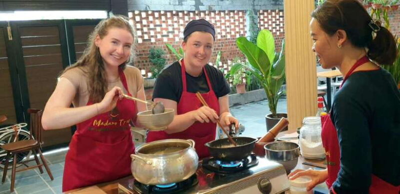 Hue: Home Cooking Class With Local Chef and Lunch / Dinner - Cultural Exchange