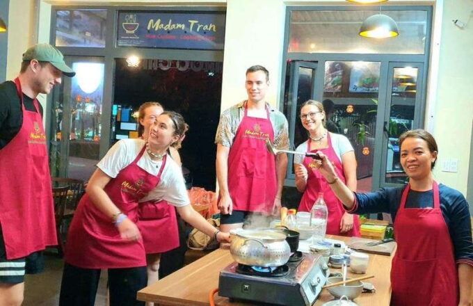 Hue: Home Cooking Class With Local Chef and Lunch / Dinner - What to Bring