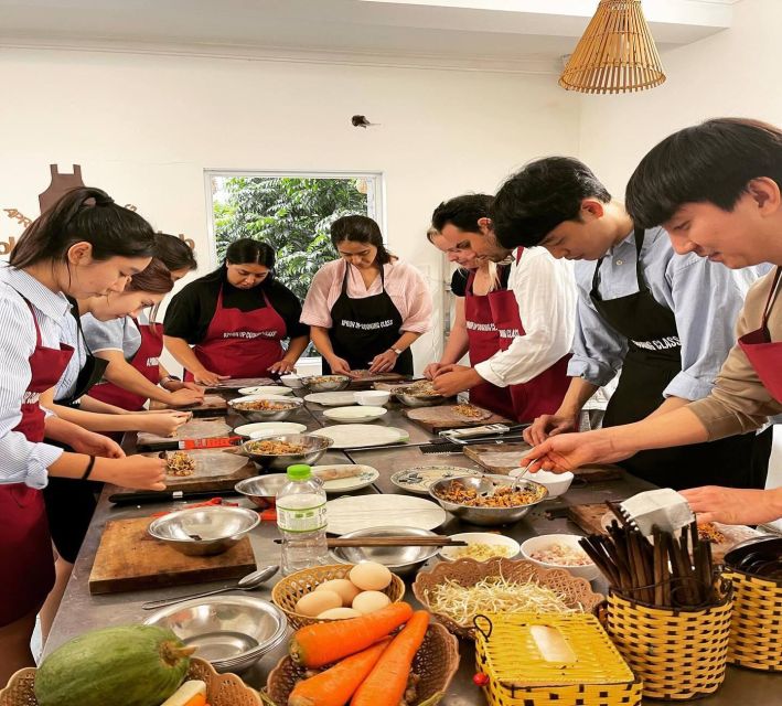 Hue: Home Vegan/Vegetarian Cooking Class With Local Girl - Cultural Exchange Highlights