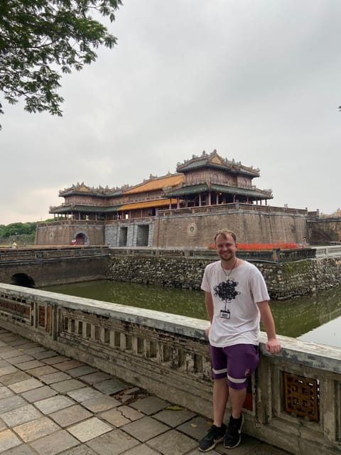 Hue : Imperial Citadel - Thien Mu Pagoda - Dragon Boat Trip - Pickup Location
