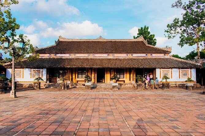 Hue Imperial City Walking Tour (Kids Half-Price) - Tour Experience