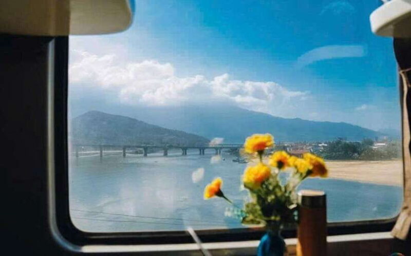 Hue Imperial Private Tour via Hai Van Pass Train Experience - The Magnificent Thien Mu Pagoda
