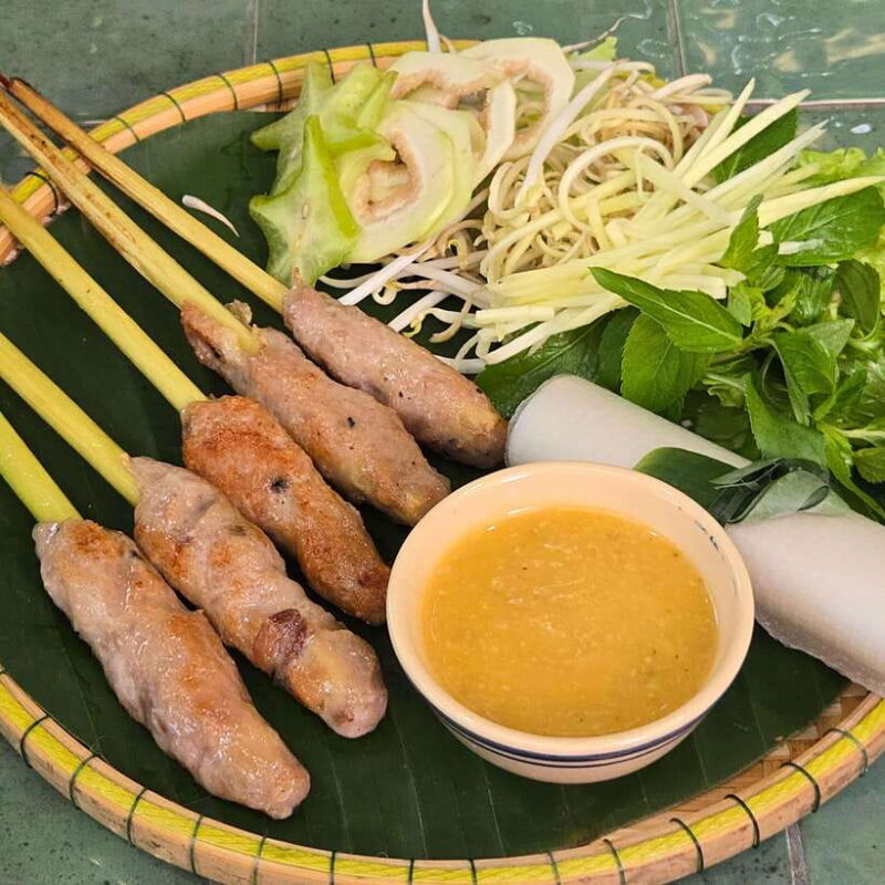 Hue: Market Tour and Cooking Class With Typical Dishes - Itinerary