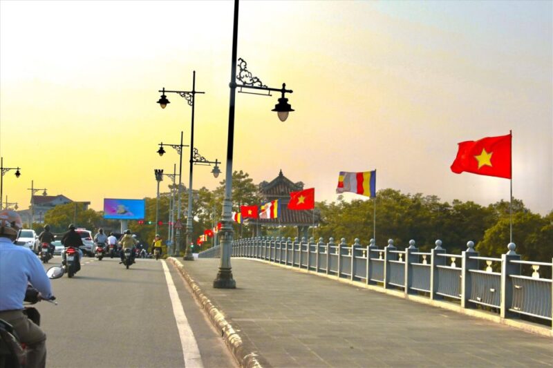 Hue: Night Walking and Photo Tour - Explore Hue by Night - Highlights of the Tour