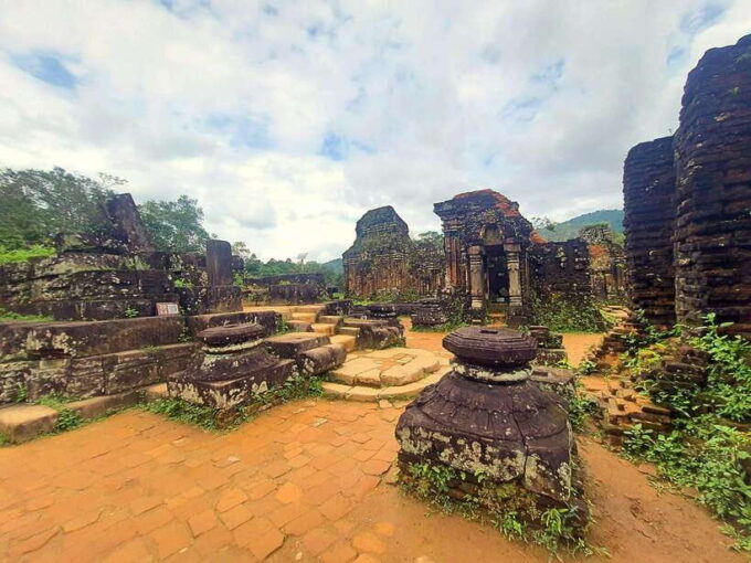 Hue: Private Car to Hoi An via My Son Sanctuary,Hai Van Pass - Inclusions and Amenities