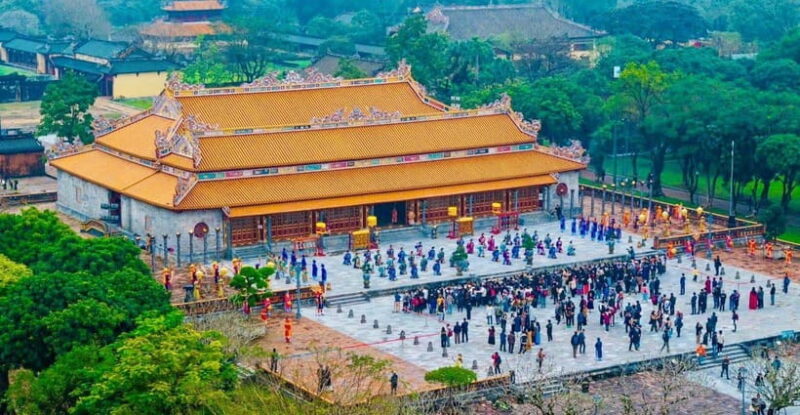 Hue: Private City Tour By Car - English Speaking Driver - Key Points