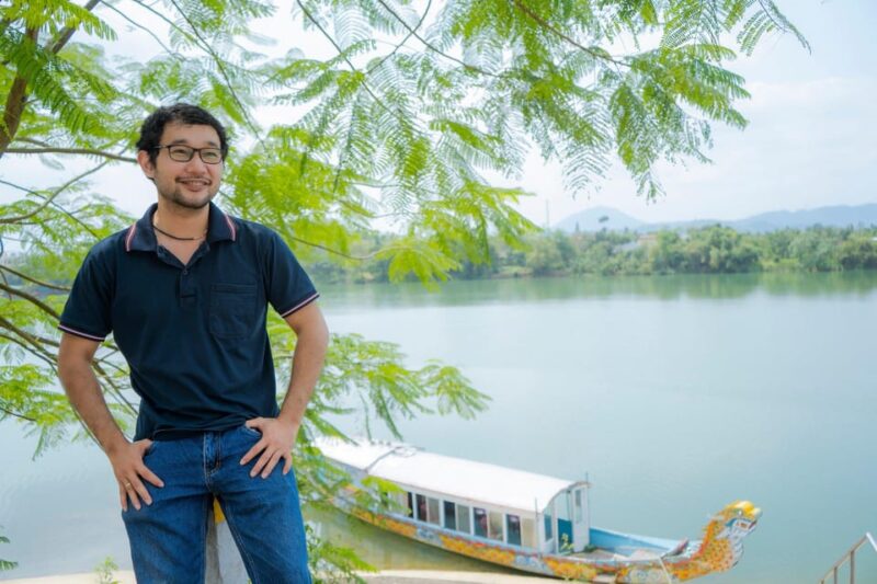 Hue: Private Dragon Boat, Thien Mu Pagoda, & Royal Tomb Tour - Cultural Insights