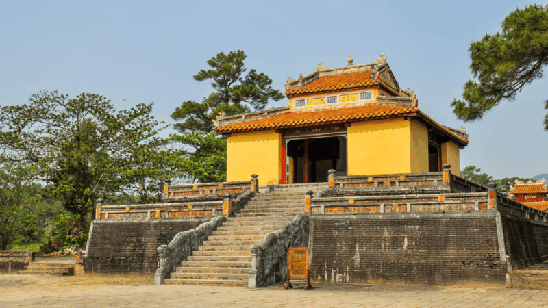 Hue: Private Dragon Boat, Thien Mu Pagoda, & Royal Tomb Tour - Important Information