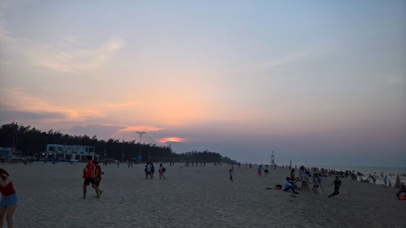 Hue: Private Round-Trip Transfer to Thuan An Beach - Exploring Pagodas and Local Markets