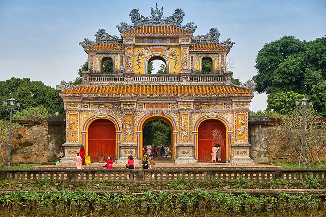 Hue Private Tour: Royal Tombs, Citadel, Thien Mu Pagoda by Boat - What to Expect